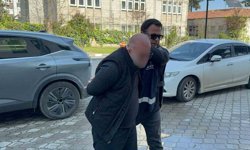 Silahla yaralamadan aranan şahıs çelik yelekle yakalandı