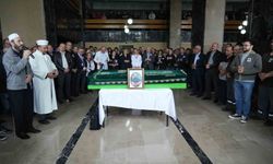 37 yaşında hayatını kaybeden beyin cerrahına gözyaşlarıyla veda