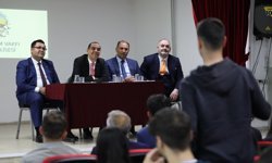 Vali M. Fırat Taşolar’dan Eğitime Yakın Markaj: MEV Anadolu Lisesi’ne Ziyaret