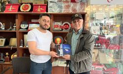 Iğdırlı Yazar Nizamettin Uca’dan Yeşil Iğdır Gazetesi’ne Kültür Ziyareti