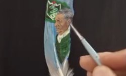 Güvercin Kanadına Cantürk Alagöz Portresi Çizdi