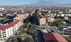 IĞDIR’DA : 394 DAİREYE RUHSAT, 400 DAİREYE İSKAN!