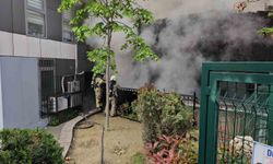Metruk binada başlayan yangın yanındaki binaya sirayet etti: 1 yaralı