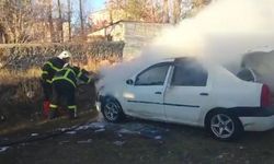 Park halindeki tüplü araçta çıkan yangın korkuttu