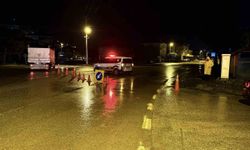 Taşkın riskine karşı bazı cadde ve sokaklar araç trafiğine kapatıldı