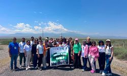IĞDIR’DA MUHTEŞEM DOĞA EĞİTİMİ PRORESİ: "EKOLOJİK EDEBİYAT OKULU-2" DOĞA VE KÜLTÜR ELÇİLERİNİ AĞIRLADI!