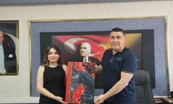 KYK YURDUN DA ANLAMLI HEDİYE: ÖĞRENCİDEN YURT MÜDÜRÜNE EL EMEĞİ VEFA