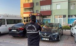 Bir kişi babası tarafından evde ölü bulundu