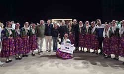 Halk oyunlarında tarih yazdı
