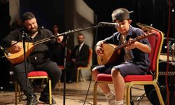 Körfez'de sanat merkezi kursiyerlerinden yıl sonu konseri