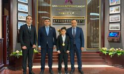İki yıl önce de Antalya'da dünya birincisi olmuştu: Azerbaycanlı çocuk dünya şampiyonu oldu!