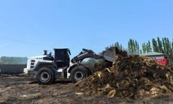 IĞDIR’DA YANGIN SONRASI ENKAZ KALDIRMA ÇALIŞMALARI BAŞLADI