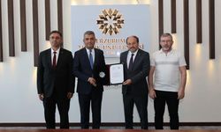 Erzurum Lisesinin köklü tarihi bilimsel bir eserle geleceğe taşınıyor