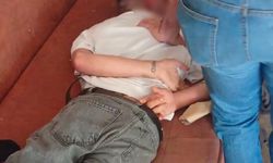 Benzin dökerek yakmaya çalıştılar: 5 gözaltı