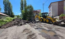 Bozulan Asfalt yollar baştan sona yenileniyor
