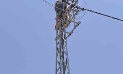 Elektrik direğinde akıma kapılan bir işçi yaralandı