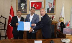 Hoşhaber AK Parti Belde Başkanlığına Mehmet Çiçek Atandı