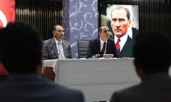 Vali, Eğitimcilerle Bir Araya Geldi