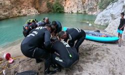 Serinlemek için girdiği suda hayatını kaybetti
