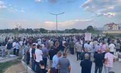 Ağacan Hoca Son Yolculuğuna Uğurlandı