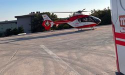 Gaz lambası yağı içen çocuk helikopter ambulansla Diyarbakır'a sevk edildi