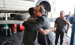 Sanatkârlarla Kucaklaştı