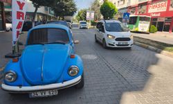 IĞDIR’DA ARAÇ SAYISI REKORA KOŞUYOR: ŞEHİRDE TRAFİK KİLİTLENDİ, PARK YERİ KALMADI