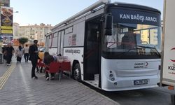 Iğdır’da Türk Kızılay’ın Kan Bağışı Aracına Yoğun İlgi