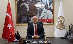 Bin öğrenciye 2 milyon liralık kırtasiye desteği