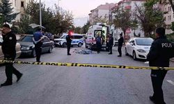 Bisikletiyle halk otobüsünün altında kalan çocuk hayatını kaybetti