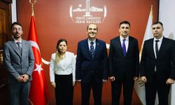 Azerbaycan Kars Başkonsolosu Goşgar Zeynalov’dan Vali M. Fırat Taşolar’a Ziyaret
