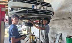 IĞDIR’DA SÜRÜCÜLERDEN KIŞ HAZIRLIĞI: SERVİSLERDE BAKIM MESAİSİ BAŞLADI