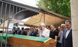 Silahlı saldırıda ölen kuyumcu toptancısı memleketinde toprağa verildi