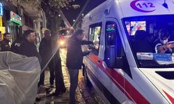 Alkollü şahıs ocağa makarna koyup uykuya daldı, kendisini yangından kurtaran ekiplere 'Borcum ne kadar?' diye sordu