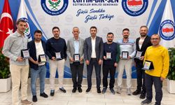 EĞİTİM-BİR-SEN IĞDIR 2 NO’LU ŞUBE’DEN IĞDIR ÜNİVERSİTESİ’NİN BAŞARILI AKADEMİSYENLERİNE ANLAMLI TAKDİR
