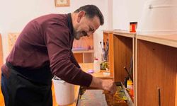 İl Müdürü bu kez sanatını konuşturdu