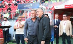 Trendyol Süper Lig: Samsunspor: 0 - Trabzonspor: 0 (Maç devam ediyor)