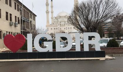 İL JANDARMA KOMUTANLIĞI TOPLANTI VE GÖSTERİ YÜRÜYÜŞÜ GÜZERGAHLARI İLE AFİŞ-PANKART ASILABİLECEK YERLERİ BELİRLEDİ