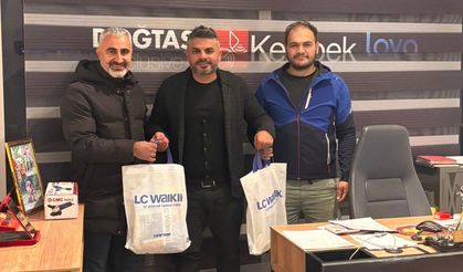 Doğtaş ve Kelebek Mobilya Personelinin Atatürk’e Saygı Duruşu Ödülle Taçlandırıldı