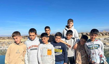 Van Gölü’nde yazın sararan saçlar kışın eski rengine döndü