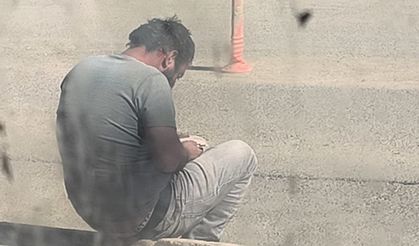 IĞDIR’DA “YALIN AYAK” TİYATROSU: DİLENCİ MESAI BİTİMİNDE PARA SAYARKEN YAKALANDI!