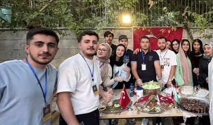 İran'daki Vanlı öğrencilerden yetkililere çağrı: Eğitimimize Türkiye'de devam etmek istiyoruz