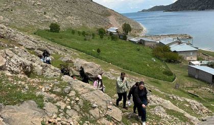 BEDOSK, Van'ın saklı güzelliklerinden biri olan İnköy'e yürüyüş düzenledi