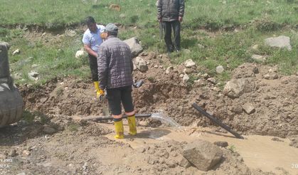 IĞDIR İL ÖZEL İDARESİ’NDEN ÜÇ KÖYE ANINDA SU MÜDAHALESİ
