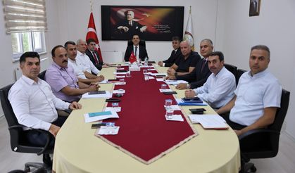 Vali Başkanlığında Haftalık Değerlendirme Toplantısı Yapıldı