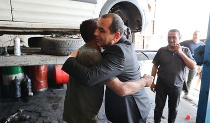 Sanatkârlarla Kucaklaştı