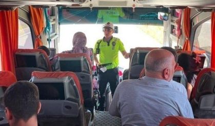 Kars'ta şehirler arası yollarda trafik denetimleri sürüyor