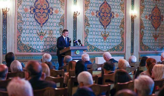 Cumhurbaşkanı Yardımcısı Yılmaz: "İmla, dil bayrağımız Türkçemizin birliğini ve kültürel hafızasını koruyan temel unsurdur"
