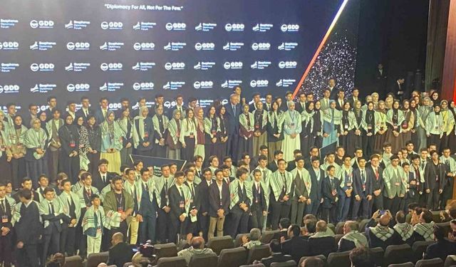 Cumhurbaşkanı Erdoğan: "Soykırım şebekesinin başı, BM Genel Kurulu"nda yalanları ve tehditlerini dinleyecek kimse bulamadı ve boş koltuklara konuştu"