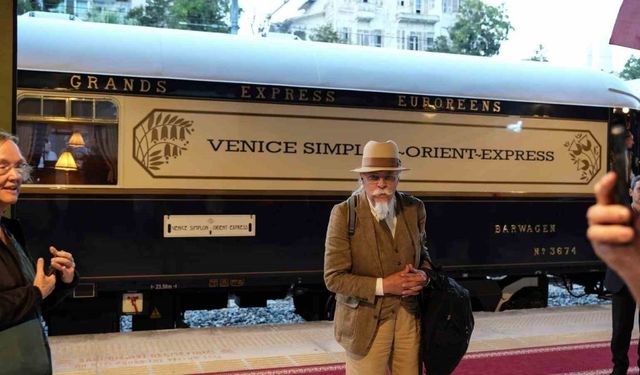 Avrupa"dan yola çıkan Orient Express İstanbul"a geldi
